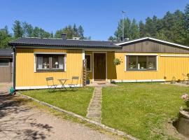 3 Bedroom Cozy Home In Nässjö, hotel in Nässjö