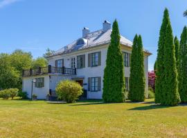 Amazing Home In Hultsfred With Sauna, khách sạn sang trọng ở Hultsfred