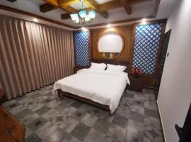 Yueshan Inn