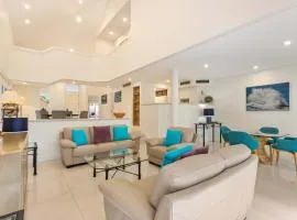 Mirage Resort Villa 446 with access to Sheraton Facilities