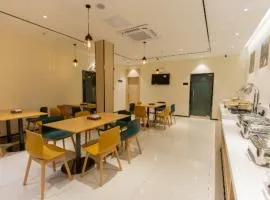 City Comfort Inn Shaoguan Biguiyuan Phoenix City Gold Village