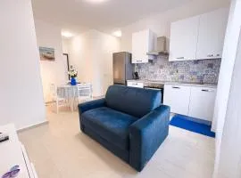 DanysHome Giove davanti al mare