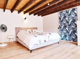 Au Paon Dort
