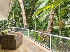 Mirage Resort Villa 428 with access to Sheraton Facilities