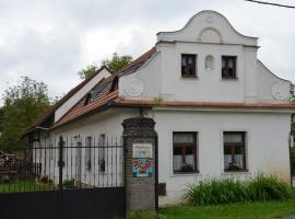Ubytování Hrusice, hotel v destinaci Hrusice