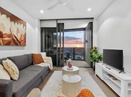 River Glow at Queens Wharf Level 43