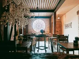 Le Mirage