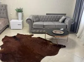 Театральна Дванадцять