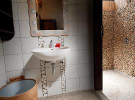 Cocotinos Lembeh a Boutique Dive Lodge, khách sạn ở Bitung