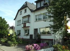 Haus Marientaler Au, B&B in Zell an der Mosel