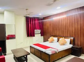 Hotel Imperial Inn - Karol Bagh
