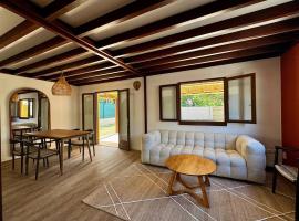 Maison au charme créole - Accès privé à la plage, hotel v destinaci Étang-Salé