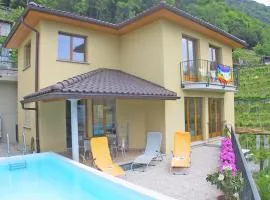 Casa Luna by HolAp SA