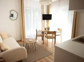 Apartmán se soukromou zahradou u břehu Lipna