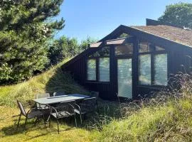 2 Bedroom Awesome Home In Dannemare