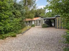 3 Bedroom Stunning Home In Tarm