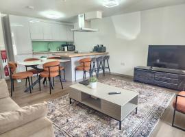 Horizon House, Luxury 2-Bedroom Flat 3