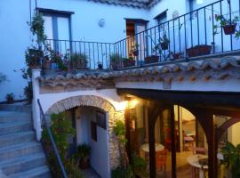B&B Amphisya, hotel v destinaci Roccella Ionica