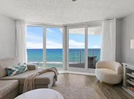 The Shores Club 1105