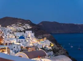 Villa Oasis Oia with Caldera View