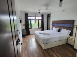 Vinayak Inn Banganga Road Katra, hotel v destinaci Katra