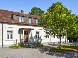 Beautiful Home In Flyinge