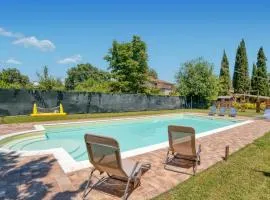 8 Bedroom Awesome Home In Arezzo