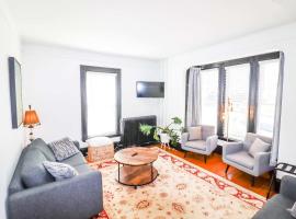 Centrally located East End & off-street parking, hotel i Portland