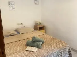 Habitación con baño compartido