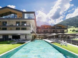 Neueröffnung ELVA PREMIUM APARTMENT HOTEL inklusive Sommerpass STUBAI SUPER CARD, hotel di Neustift im Stubaital