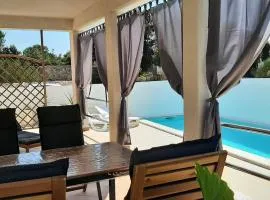 SEA YA - two apartments house with heated pool - 150m from beach
