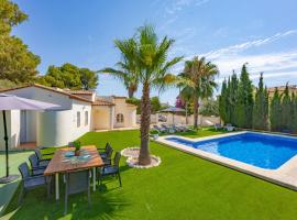 Villa Inia - PlusHolidays, hotel in Calpe