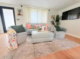 Coastal Comfort Retreat Getaway Near Hospitals