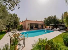 Chalet berbère 2 Chambres avec Piscine &Wifi fibre