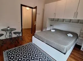 B10 Boutique Stay