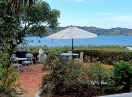 Incantevole Villa fronte mare a Palau