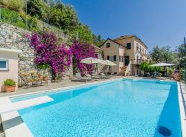 Stunning Apartment In Recco With Kitchen, hotel a Recco