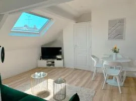 Le Chic Nest à Orléans - Appartement 2 chambres - proche ligne de Tramway et gares