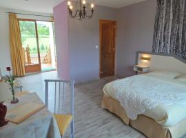Le Mas Des Ferrayes, holiday rental in Ongles