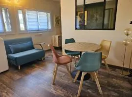 Le petit Vincent, Studio élégant, central avec parking privé