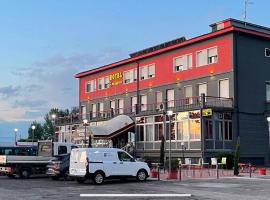 Hotel Paradiso, hotel v destinaci Castelfranco Emilia