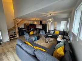 Maison pilotis 12 pers 50m mer