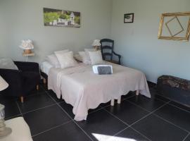 la ferme au bois dormant, hotel in Wemaers-Cappel