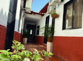 Hostal Y Hospedaje Familiar Amanecer del Valle, bed and breakfast v destinaci Valledupar
