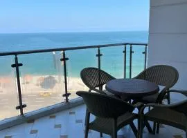 Beachfront Apartment in the Heart of Alexandria