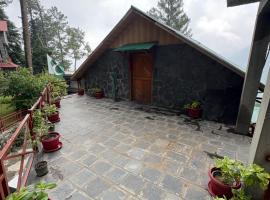 Haven Hilltop Cottage, hotel v destinaci Dunga Gali