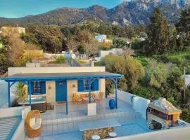Giannis & Maria Sunset House