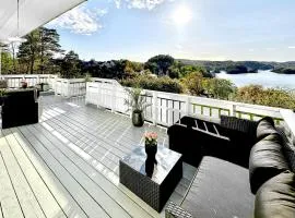 Stunning Home In Mandal With House Sea View