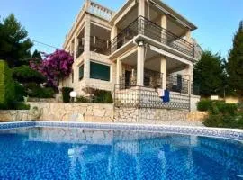 Villa Maja