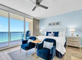 New BeachFront-Majestic Beach Resort-Starbucks